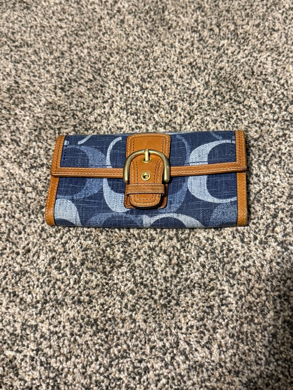 Vintage Coach Y2K Blue Signature C Buckle Wallet Leather Trim